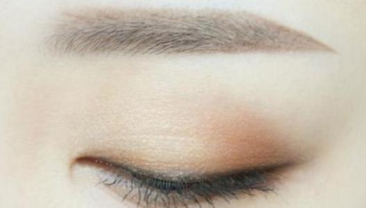 女生在經(jīng)期可以紋眉嗎