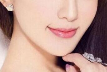 玻尿酸豐下巴歪了怎么辦