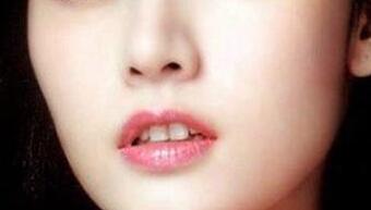 鼻翼縮小手術(shù)常見的風(fēng)險