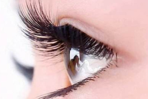 做雙眼皮手術(shù)后怎么消腫更快